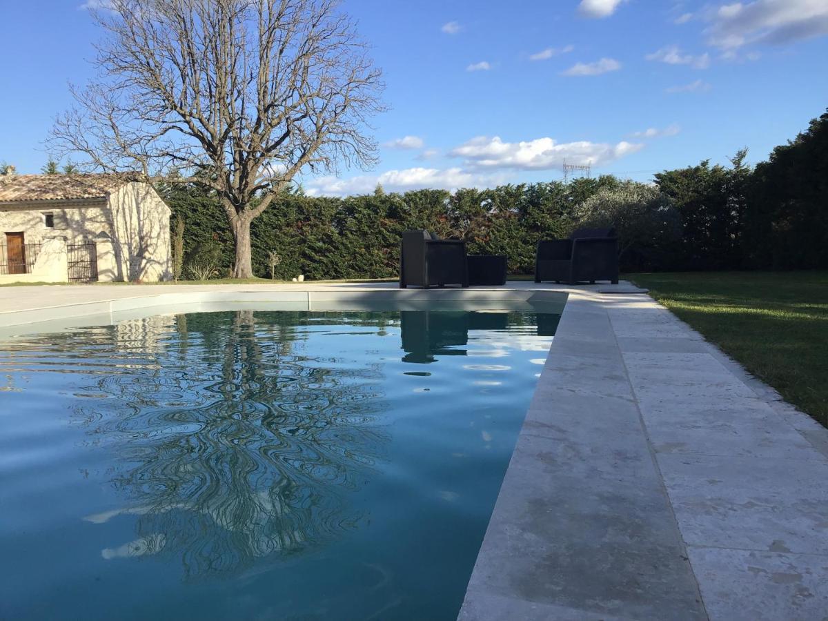 Вилла Domaine Chamarel Saint-Paulet-de-Caisson Экстерьер фото