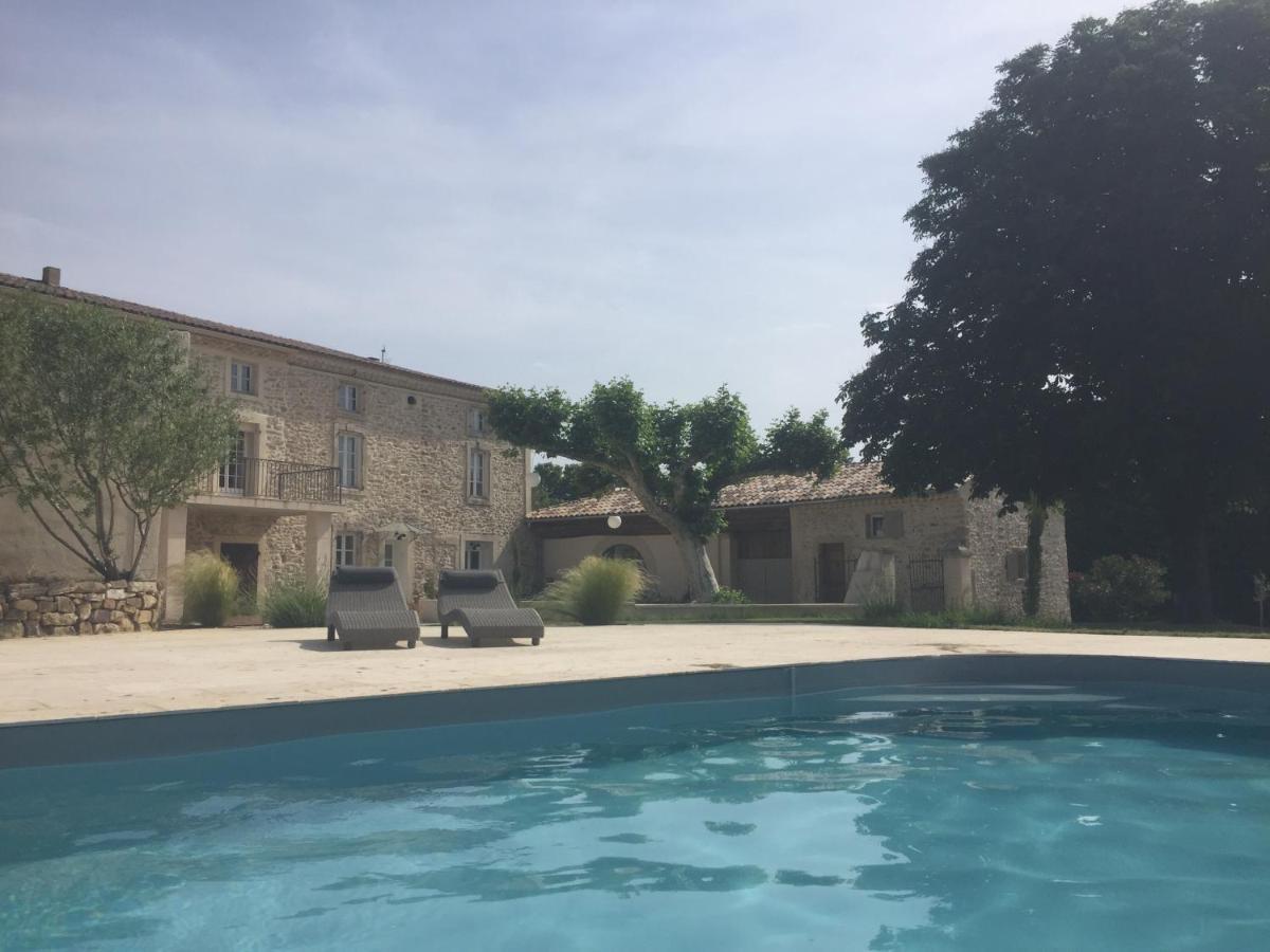 Вилла Domaine Chamarel Saint-Paulet-de-Caisson Экстерьер фото